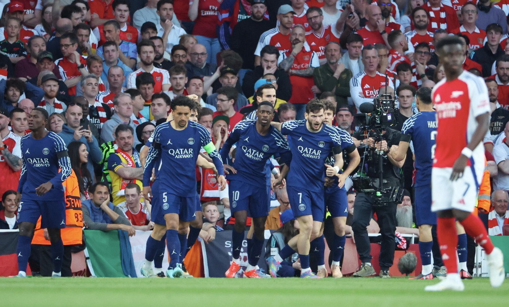 何意味？ 《逃离塔科夫》官方发放垃圾道具兑换码戏弄玩家