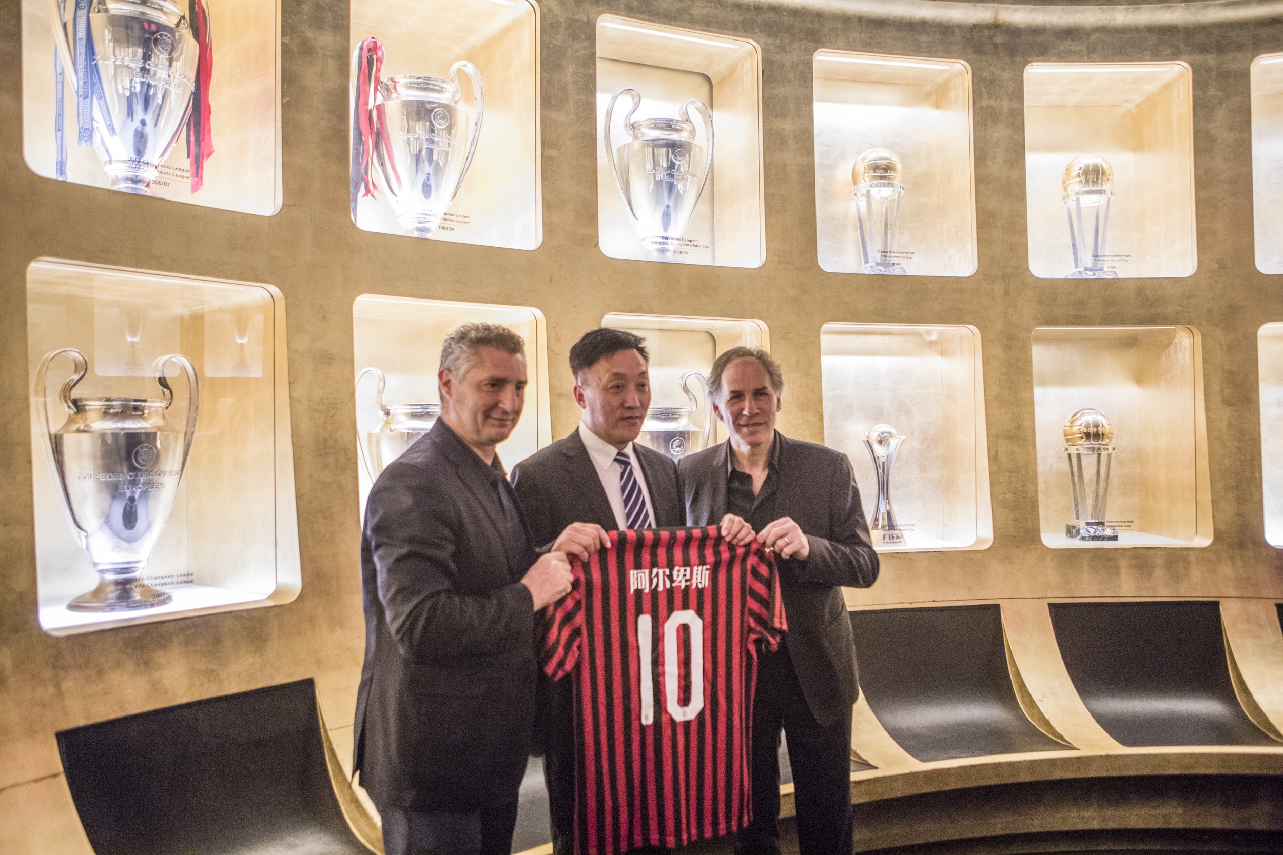 电竞游戏优化更新引玩家热议